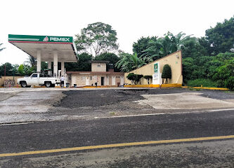 Gasolinera Faja de oro