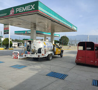 Gasolinera Super Servicio "San Jacinto"