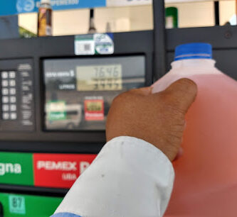 Gasolinera de Grupo Petrocosta - Estacion de servicio Parotas