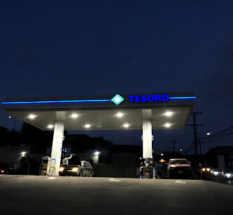 Gasolinera Tesoro