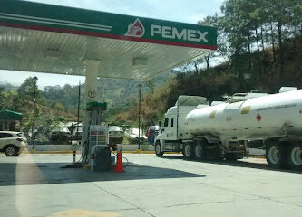 Gasolinera &apos;&apos;Del Carmen&apos;&apos;