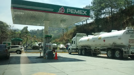 Gasolinera &apos;&apos;Del Carmen&apos;&apos;