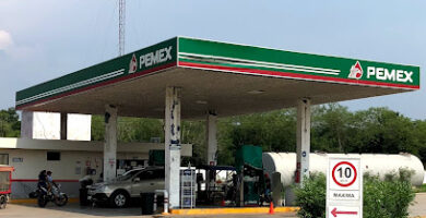 Gasolinera halacho