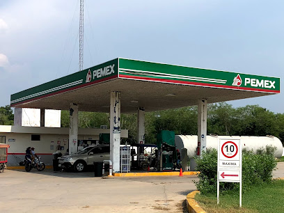 Gasolinera halacho