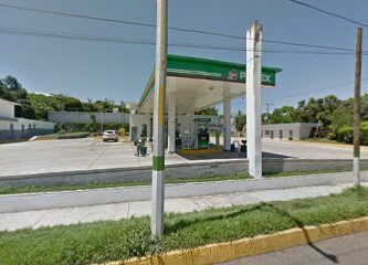 Gasolinera El Llano Catemaco