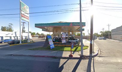 Gasolinera Tesoro